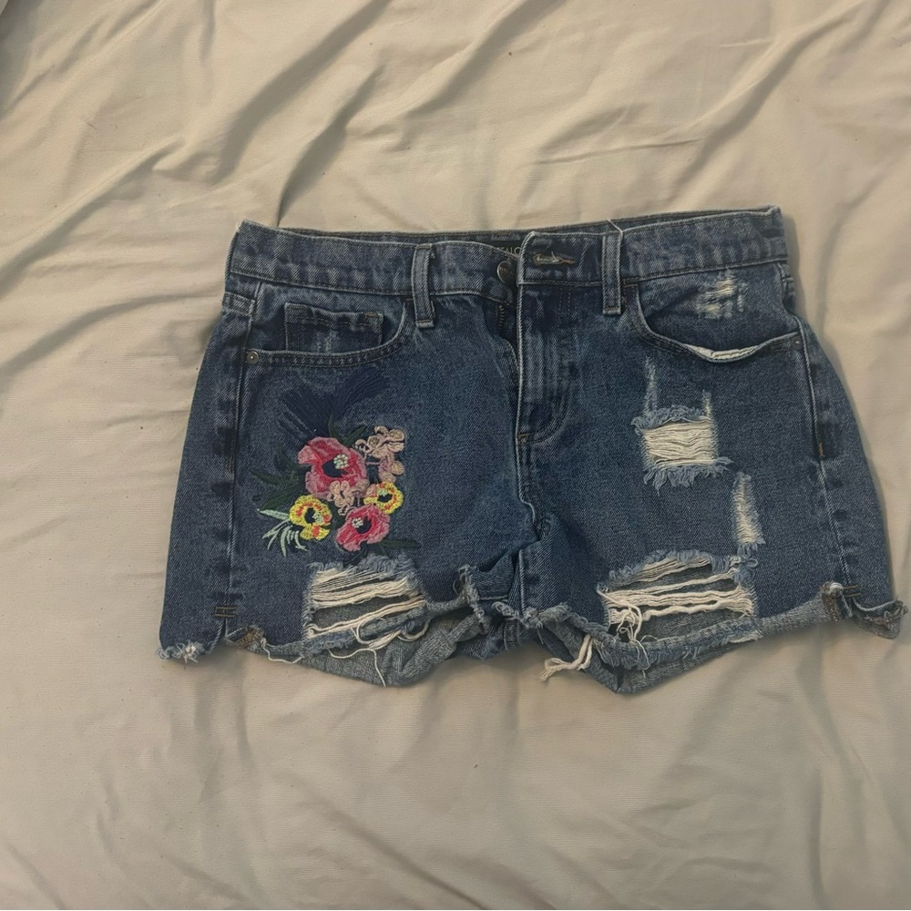 Buffalo Embroidered Floral Denim Shorts